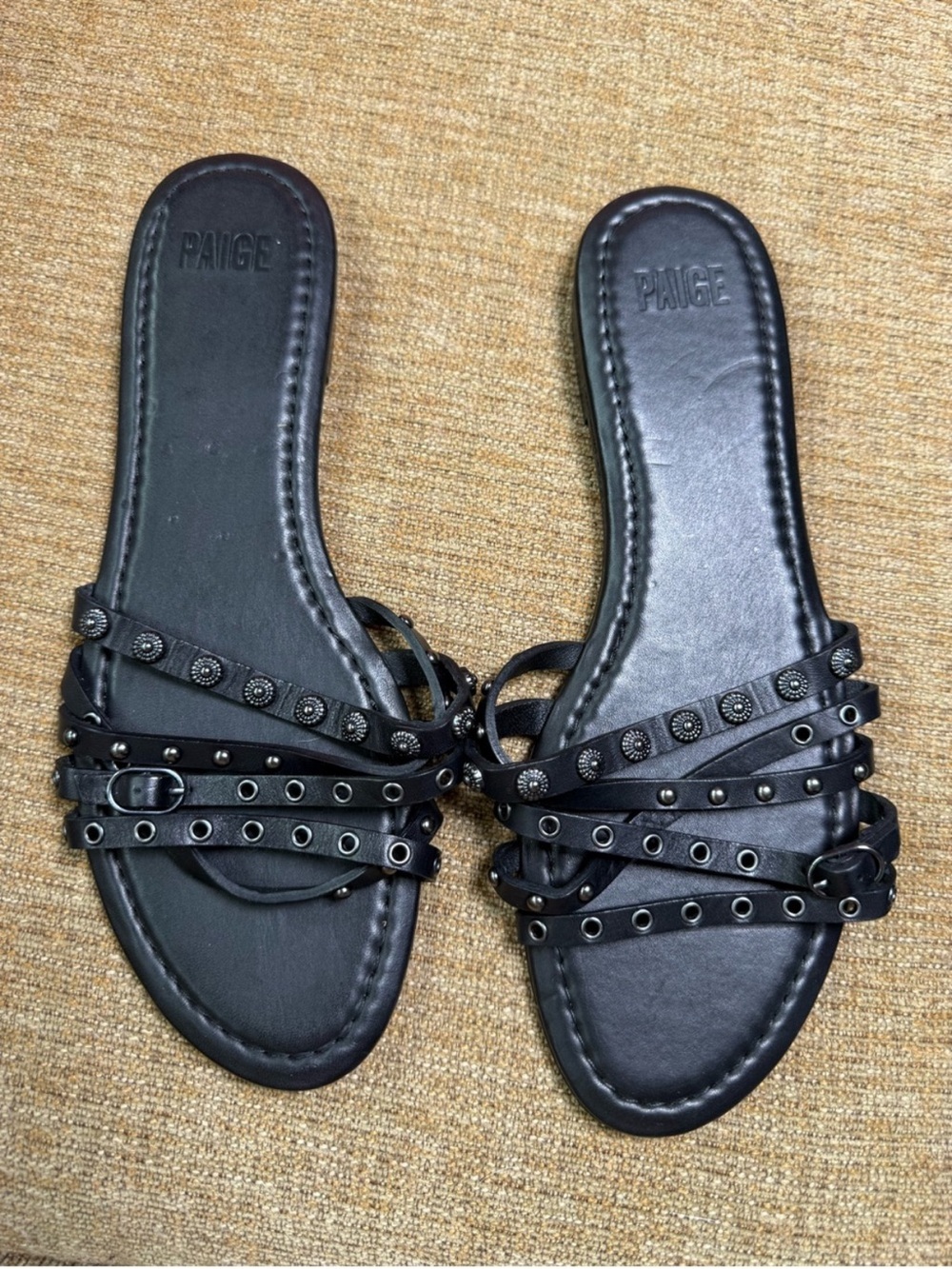 Paige Dylan Flats Sandals size 10 women’s MSRP $228
